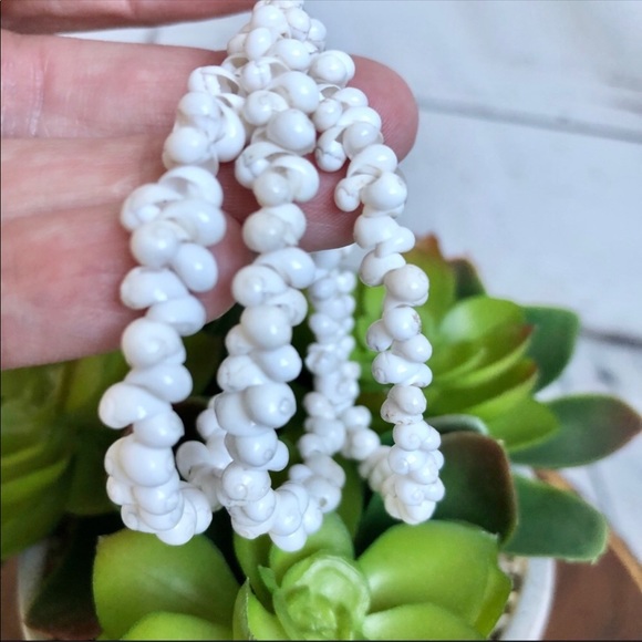 Triple strand vintage shell bracelet NEW - Picture 3 of 7